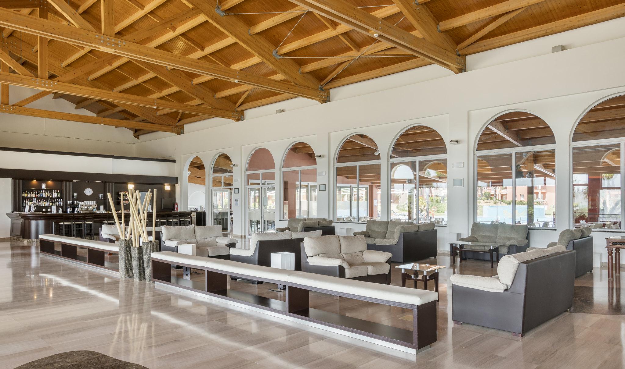 Aparthotel Ilunion Sancti Petri Chiclana de la Frontera Exterior foto