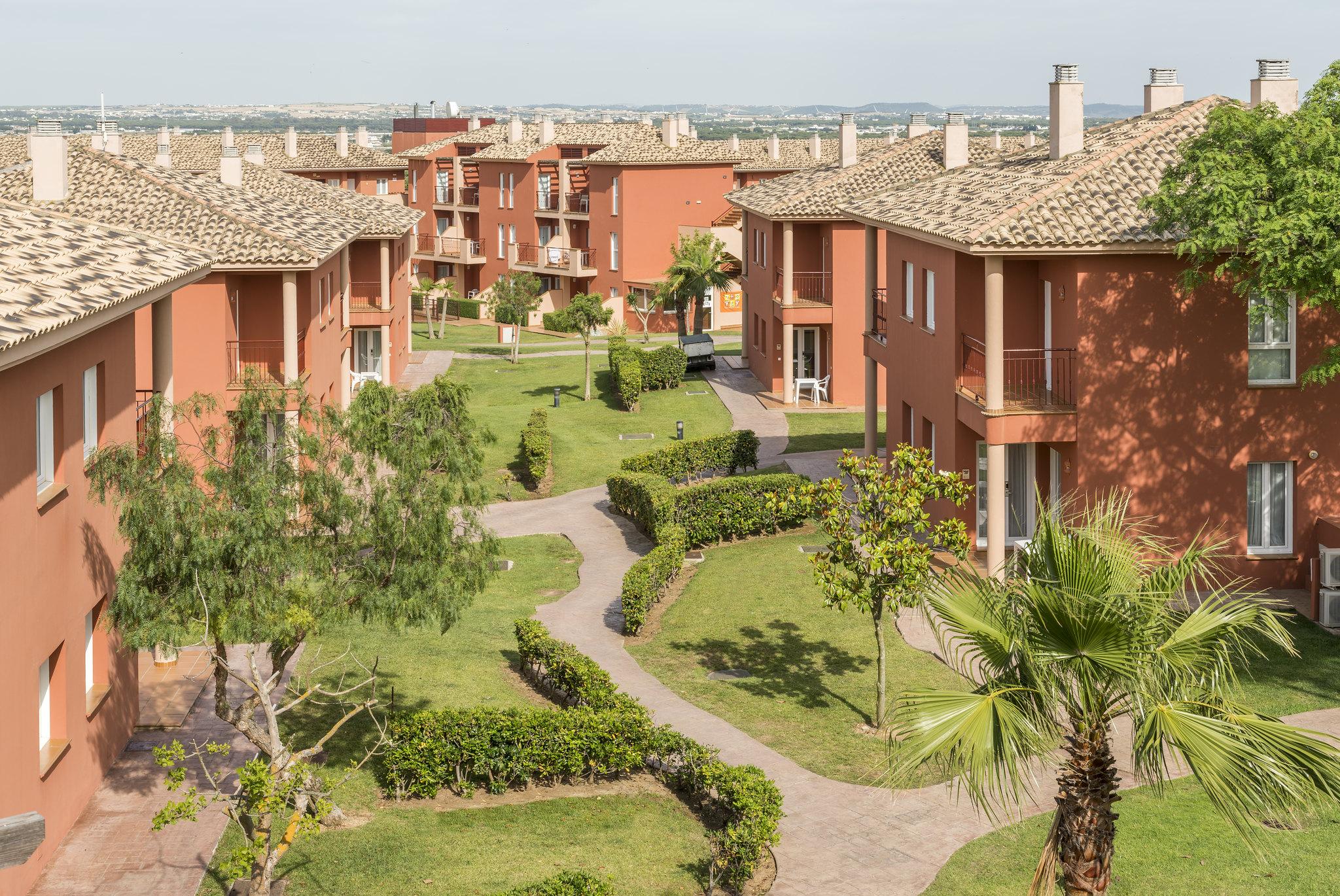 Aparthotel Ilunion Sancti Petri Chiclana de la Frontera Exterior foto