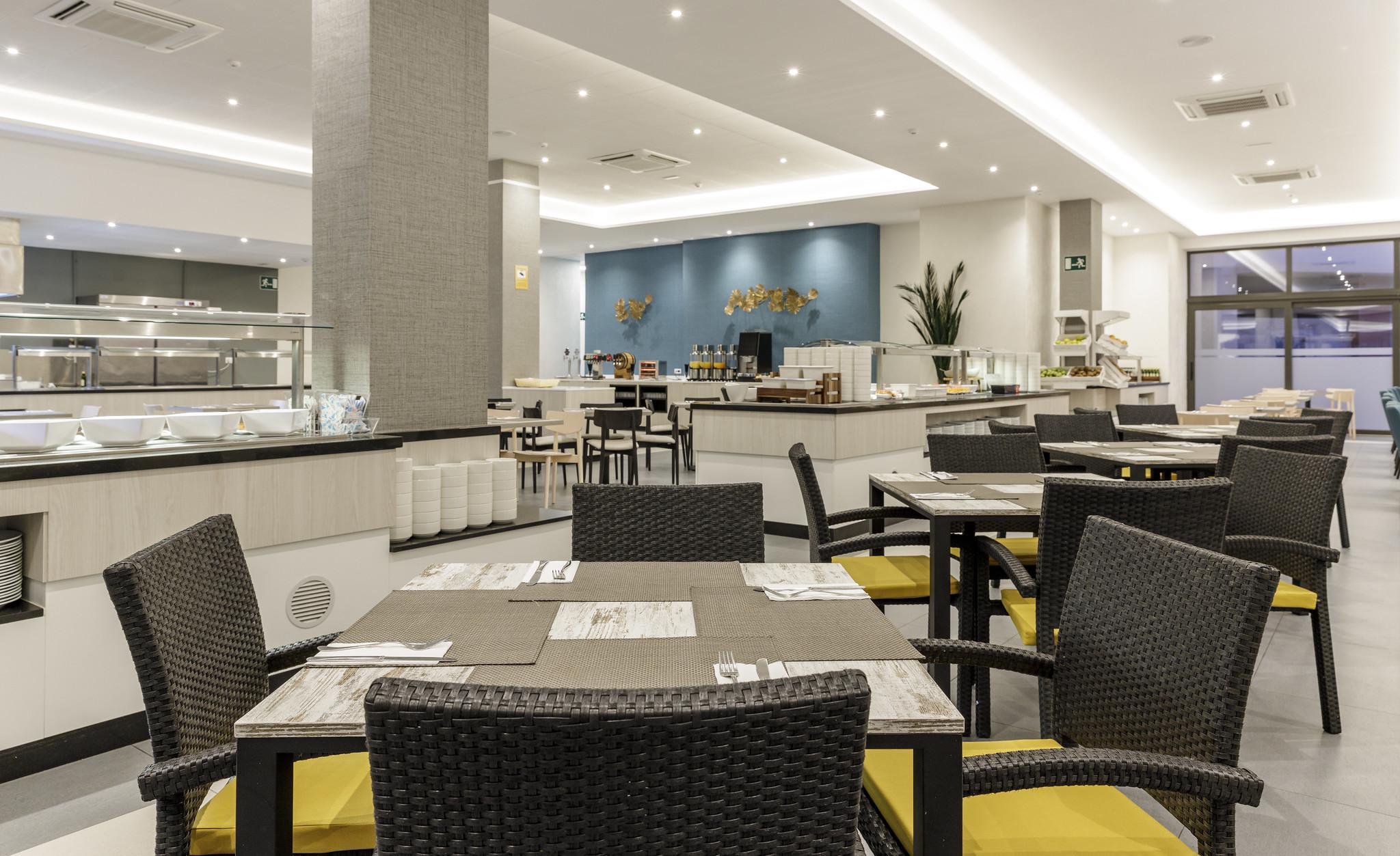 Aparthotel Ilunion Sancti Petri Chiclana de la Frontera Exterior foto
